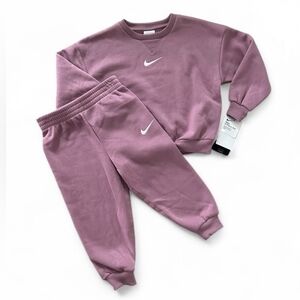 Nike Toddler Plum Sweatshirt and Joggers Set Sz 3T